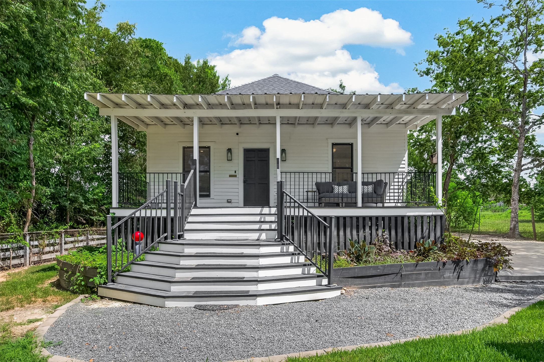 8979 Fm 359 Road Property Photo 1