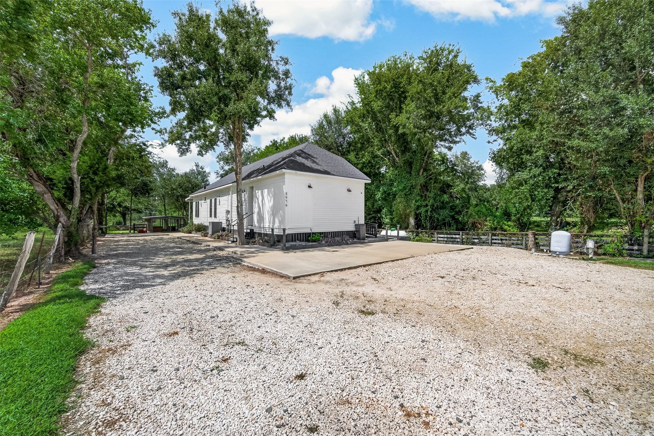 8979 Fm 359 Road Property Photo 35