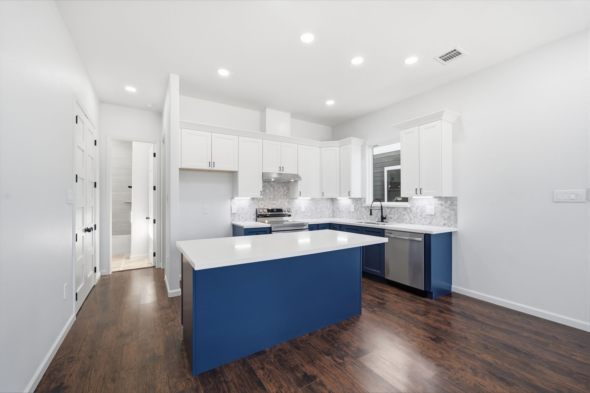 11021 Melba Lane A/b Property Photo 12