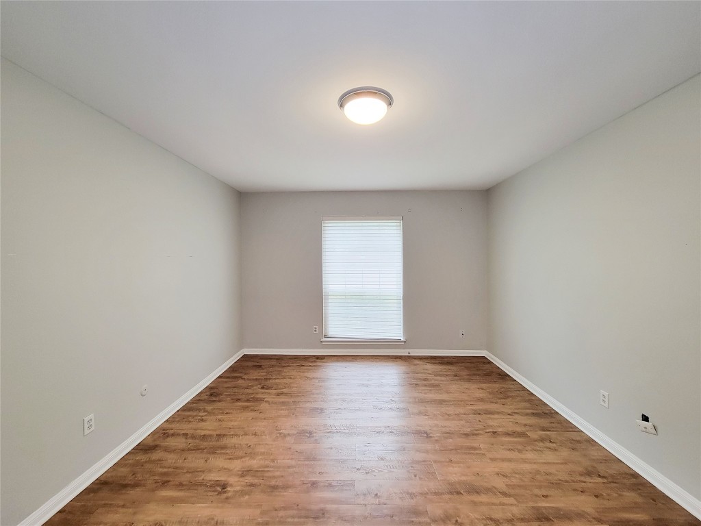 13406 Glen Erica Drive Property Photo 20