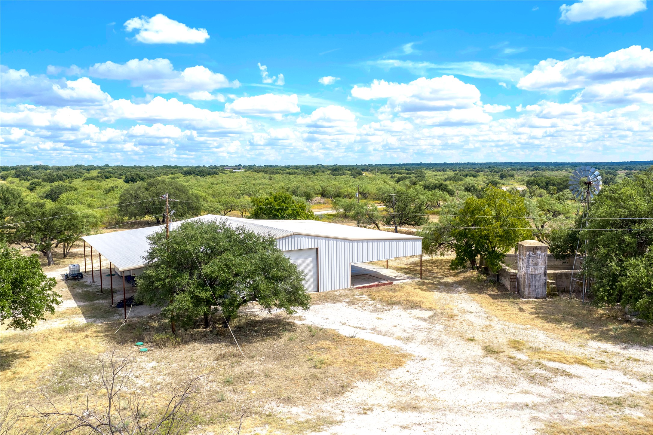 2550 Buck Ridge Drive Property Photo 10