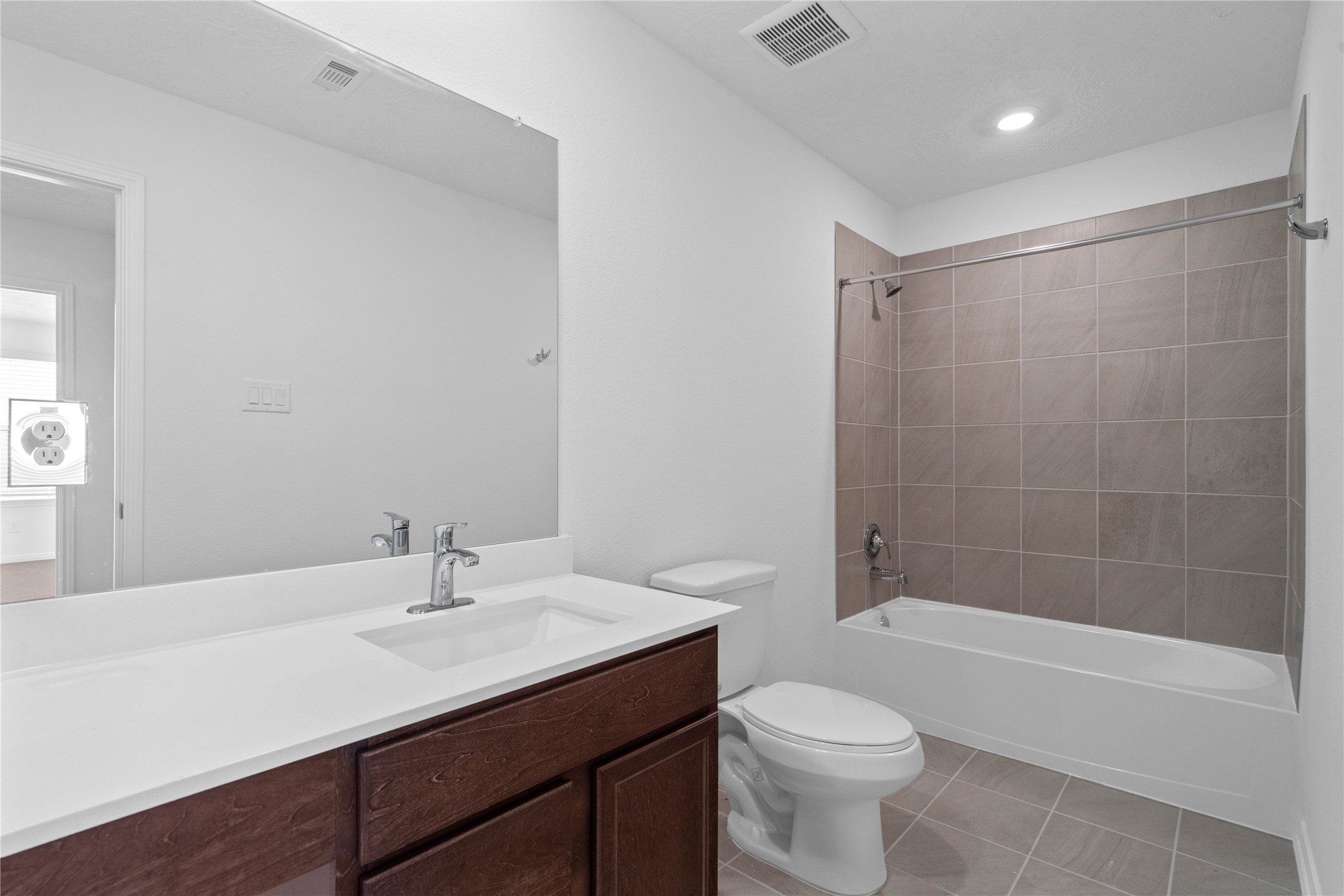 3207 Isla Samara Drive Property Photo 20