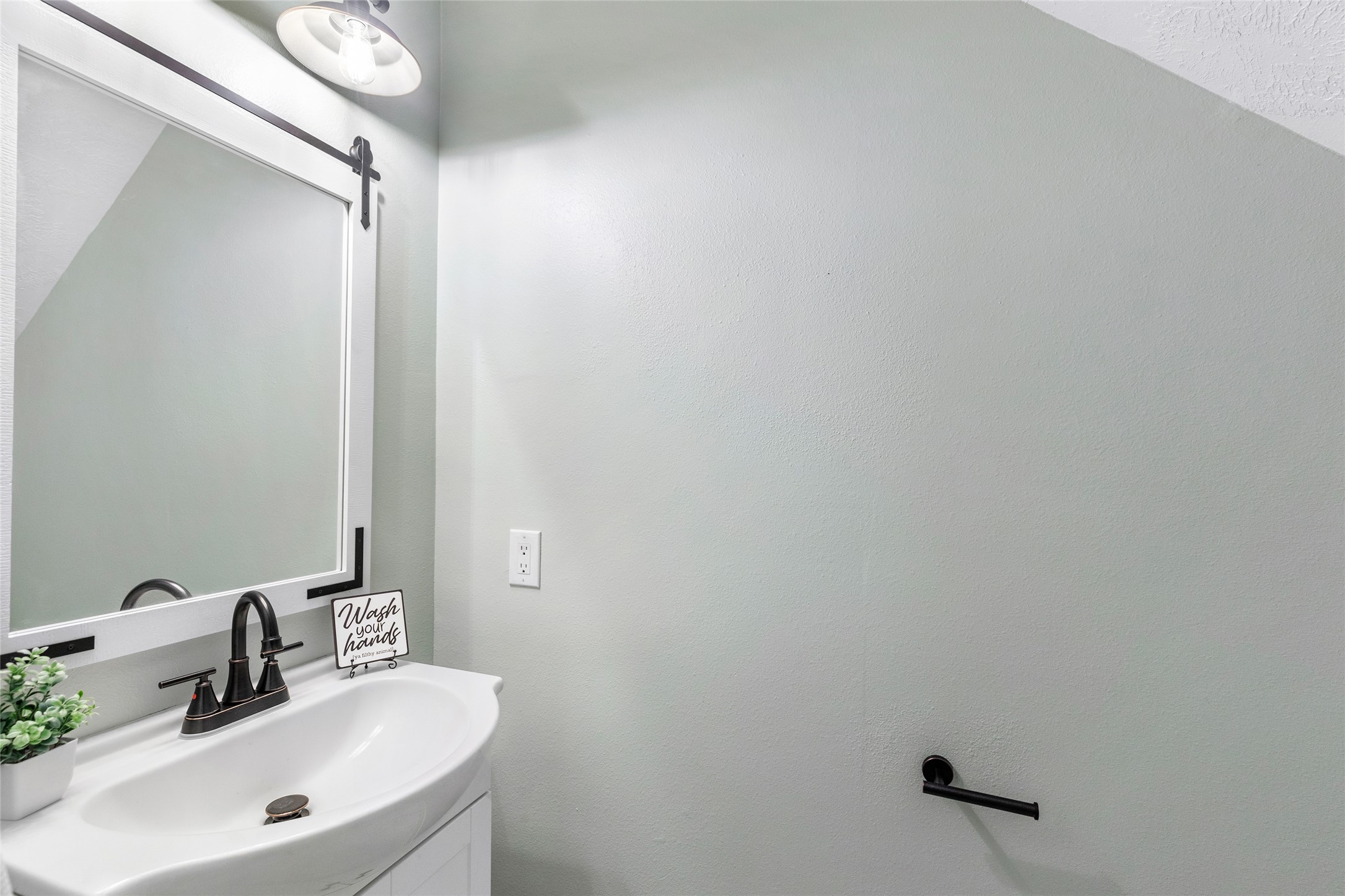 17703 Typhoon Way Property Photo 19