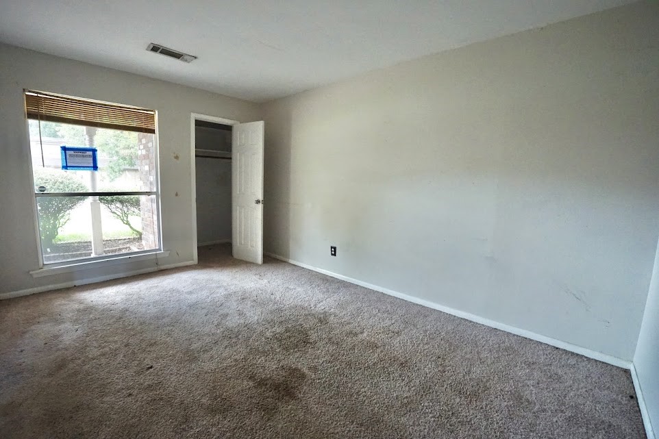 324 Pine Street Property Photo 6