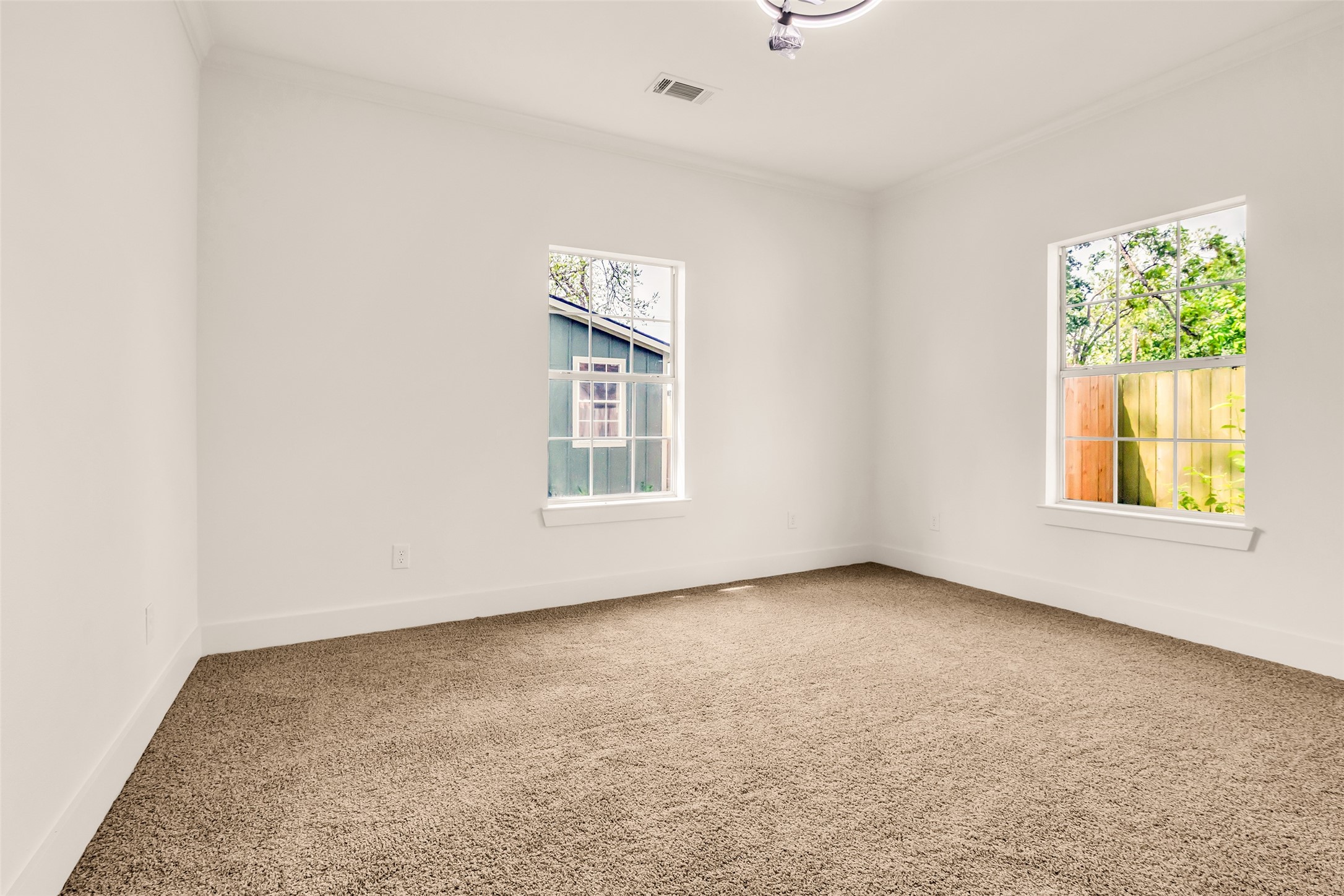 407 Harris Road Property Photo 13