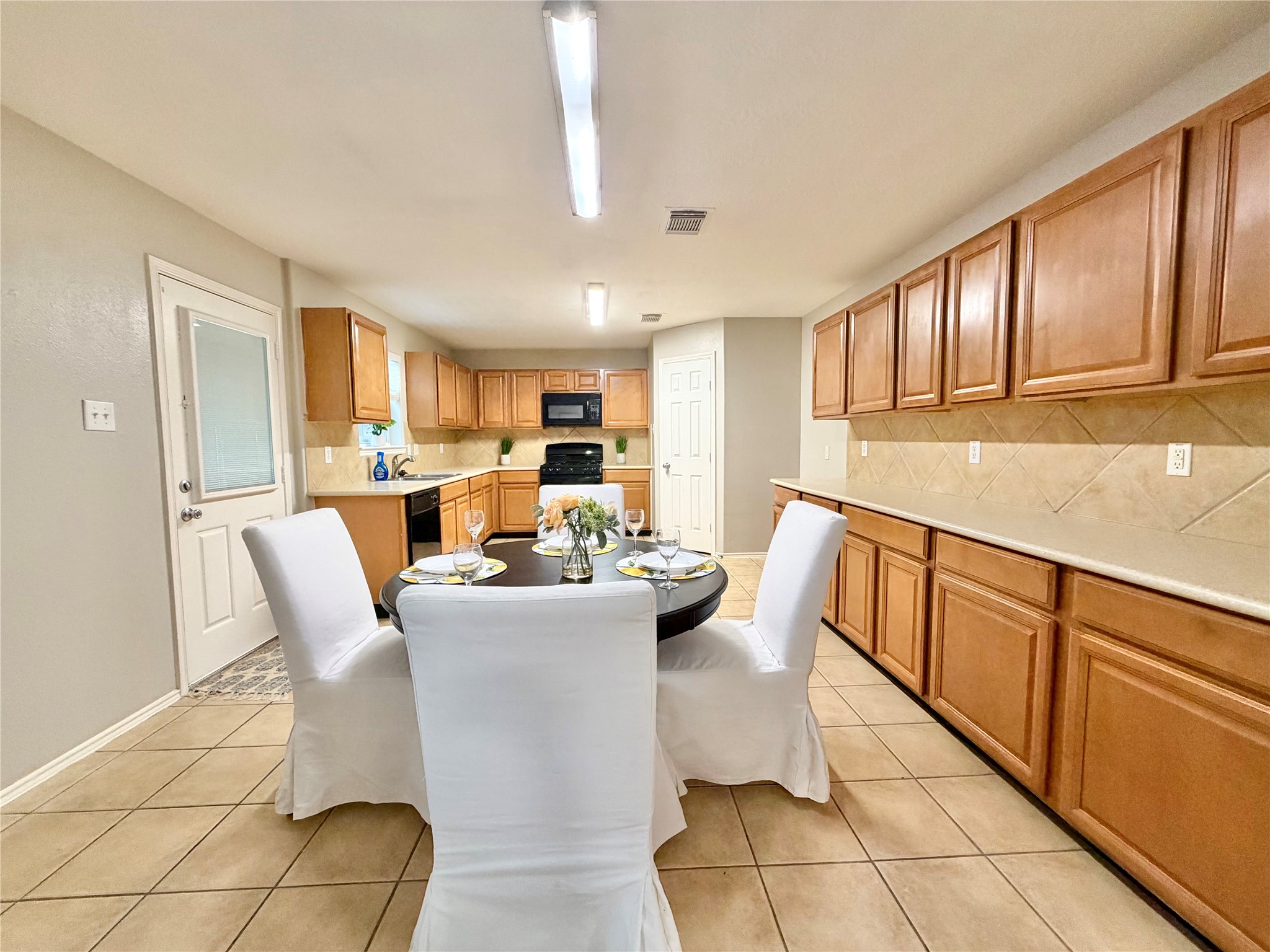 1126 Desert Willow Lane Property Photo 10