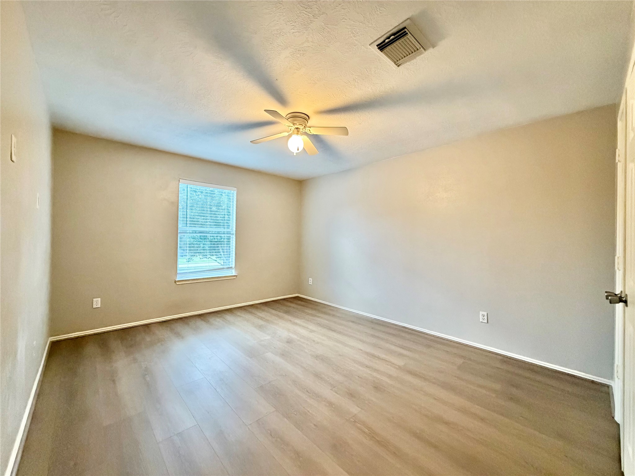 1126 Desert Willow Lane Property Photo 27