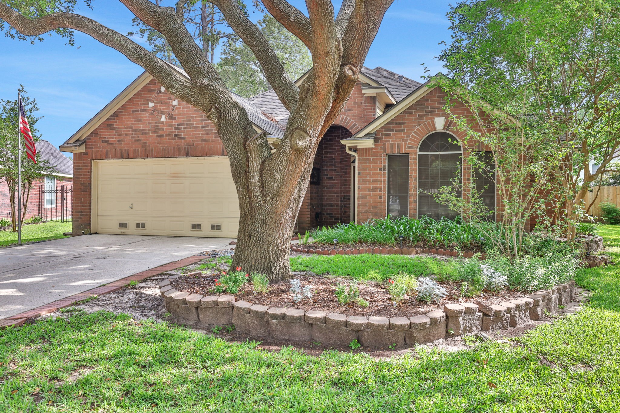 19110 Kelly Oaks Court Property Photo 1