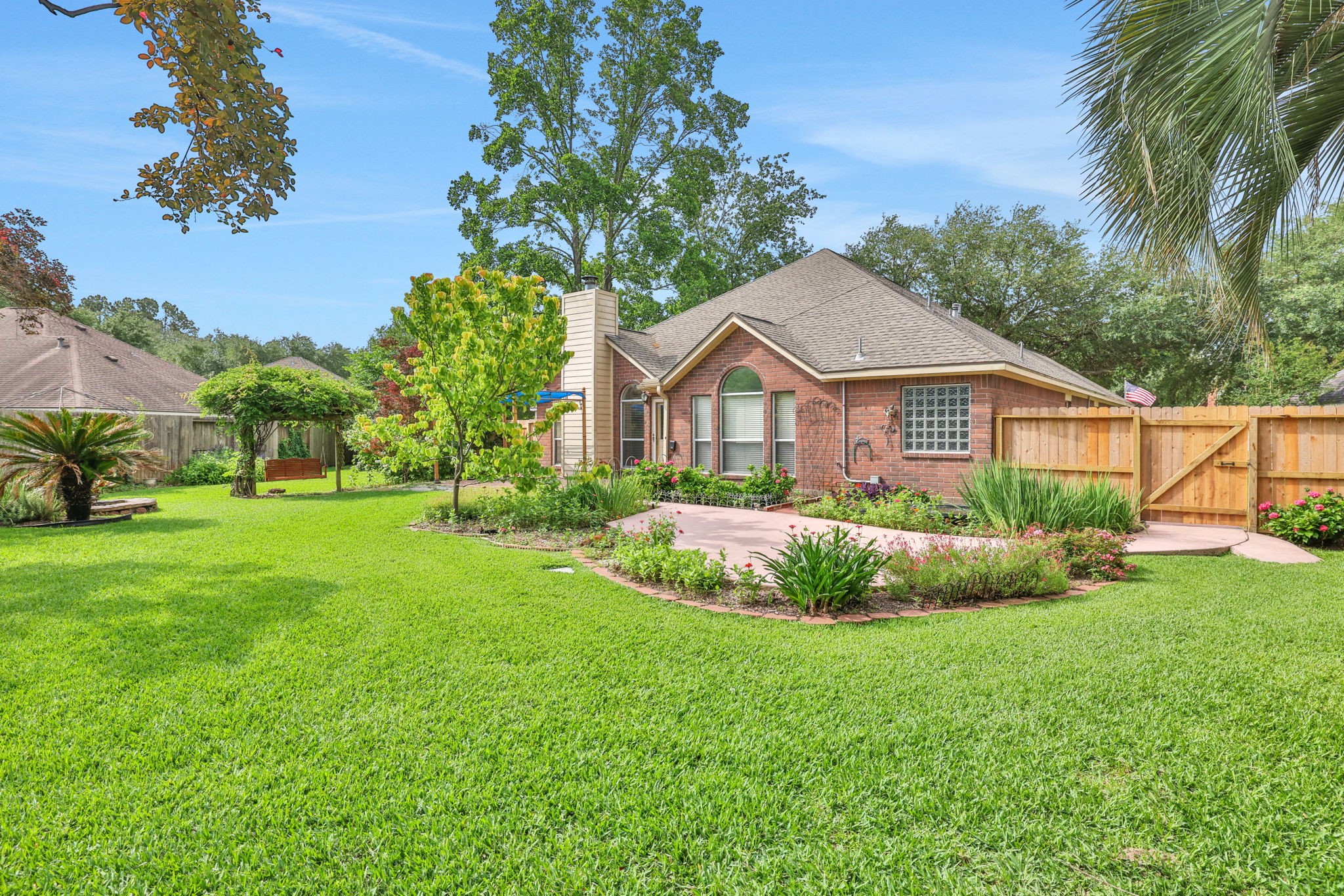 19110 Kelly Oaks Court Property Photo 2