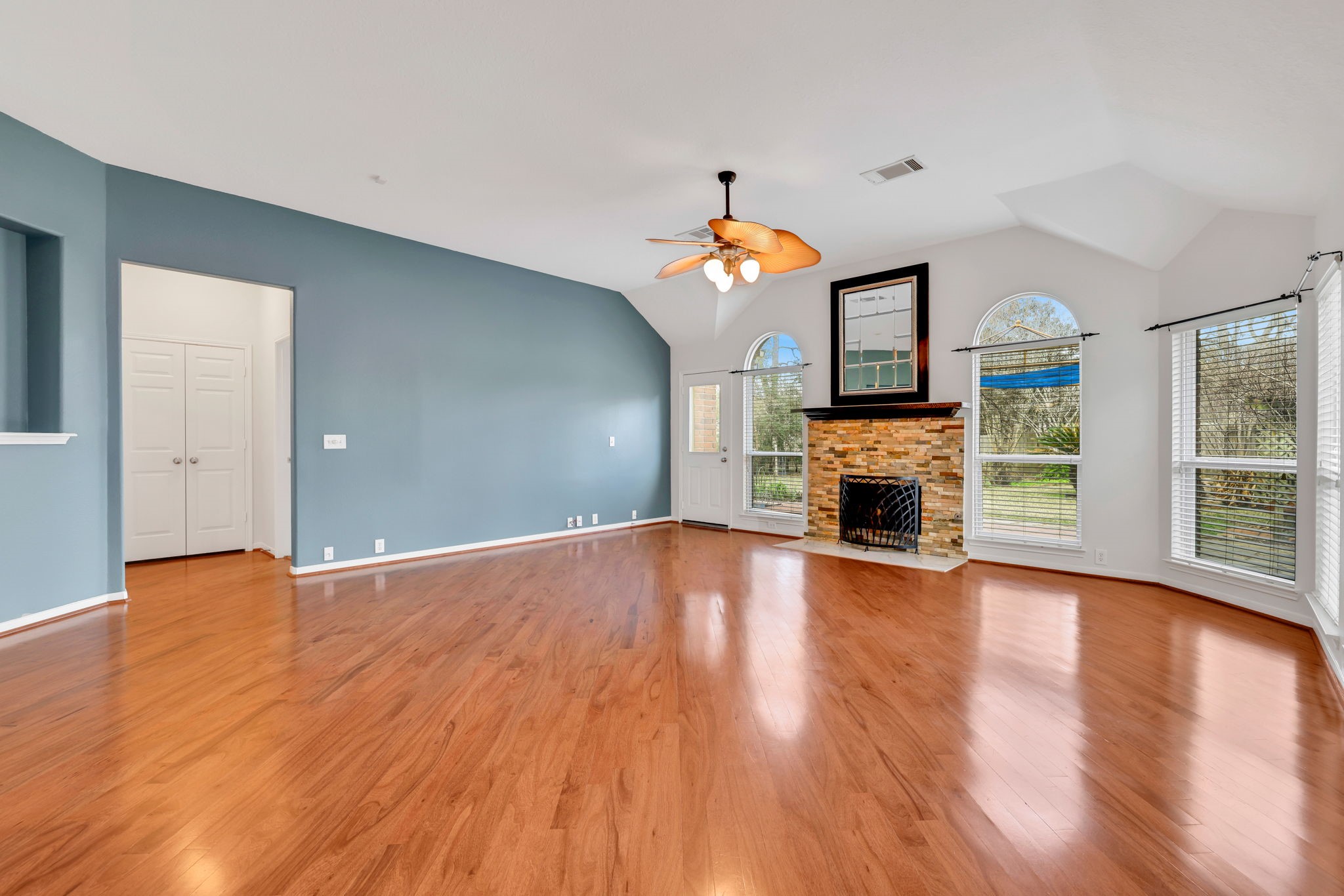 19110 Kelly Oaks Court Property Photo 18