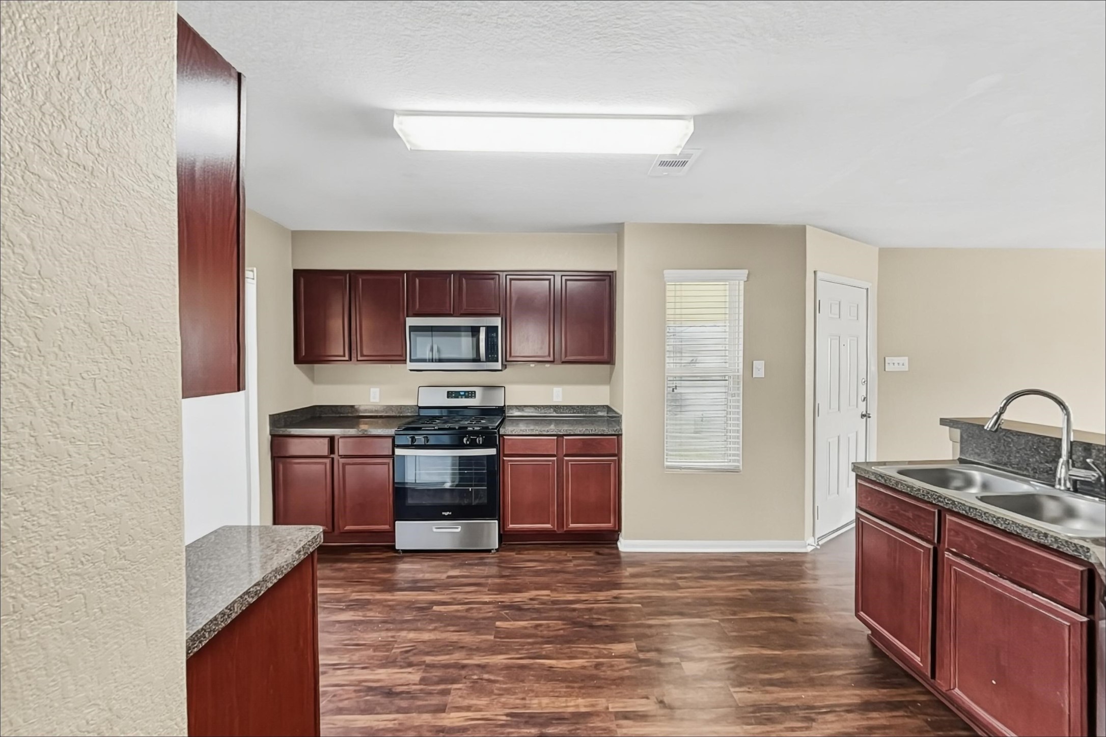9928 Grebe Drive Property Photo 2