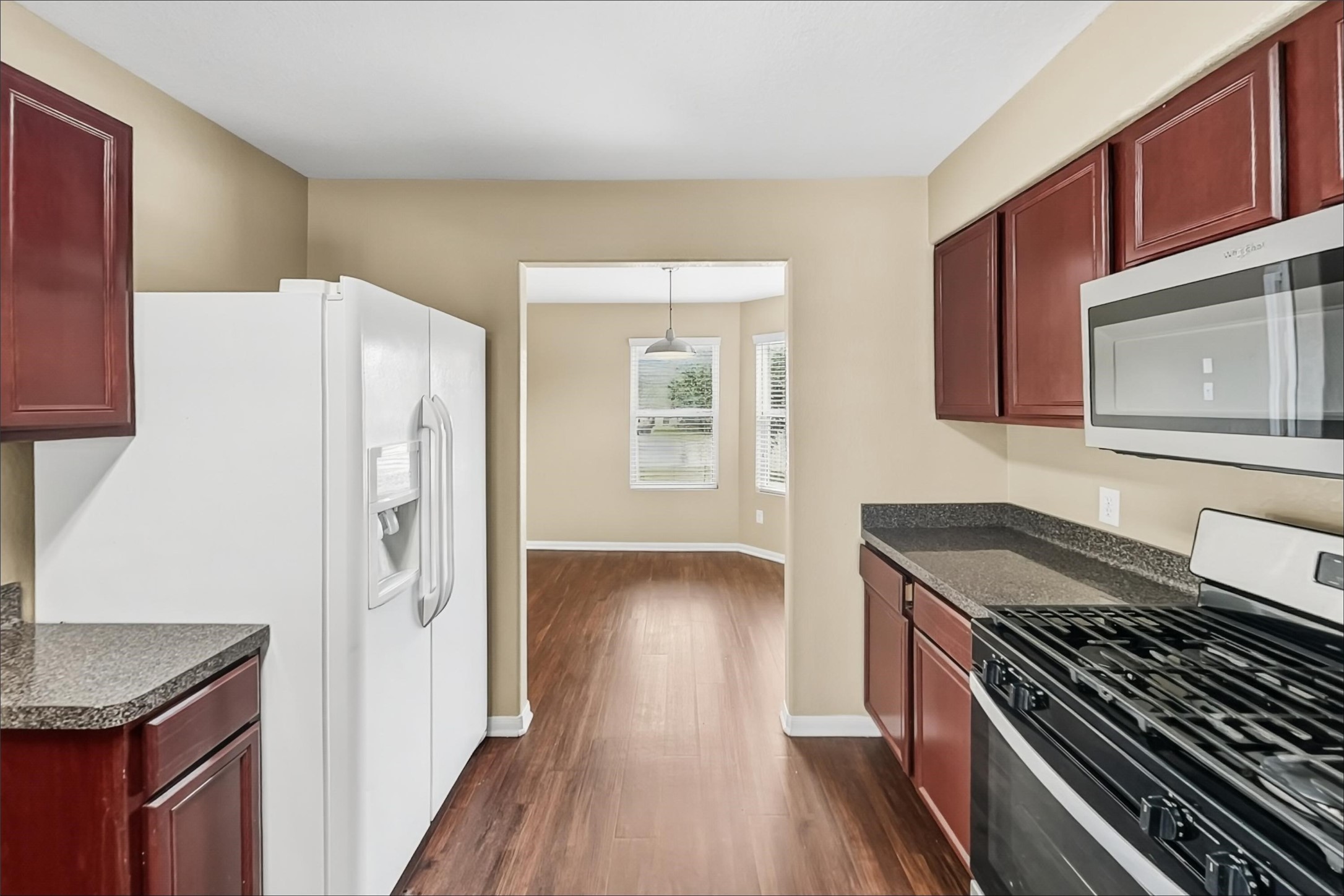 9928 Grebe Drive Property Photo 3