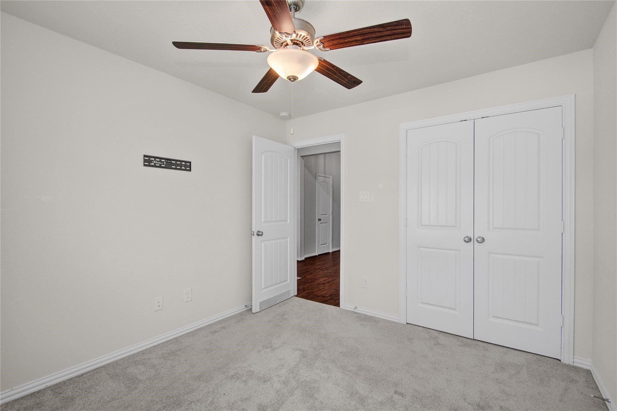 20202 Heather Haven Drive Property Photo 8