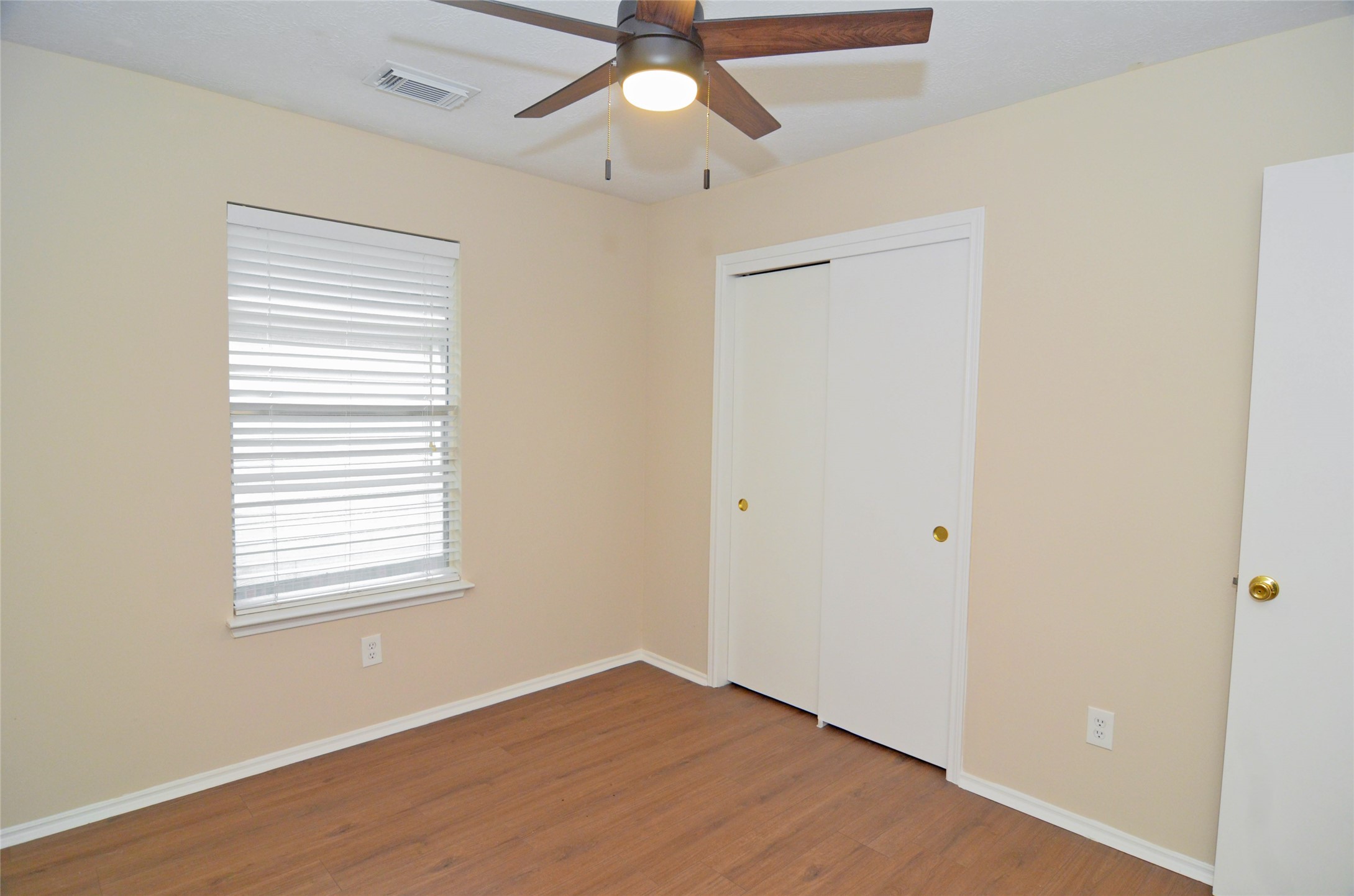 16915 Lighthouse View Drive Property Photo 28