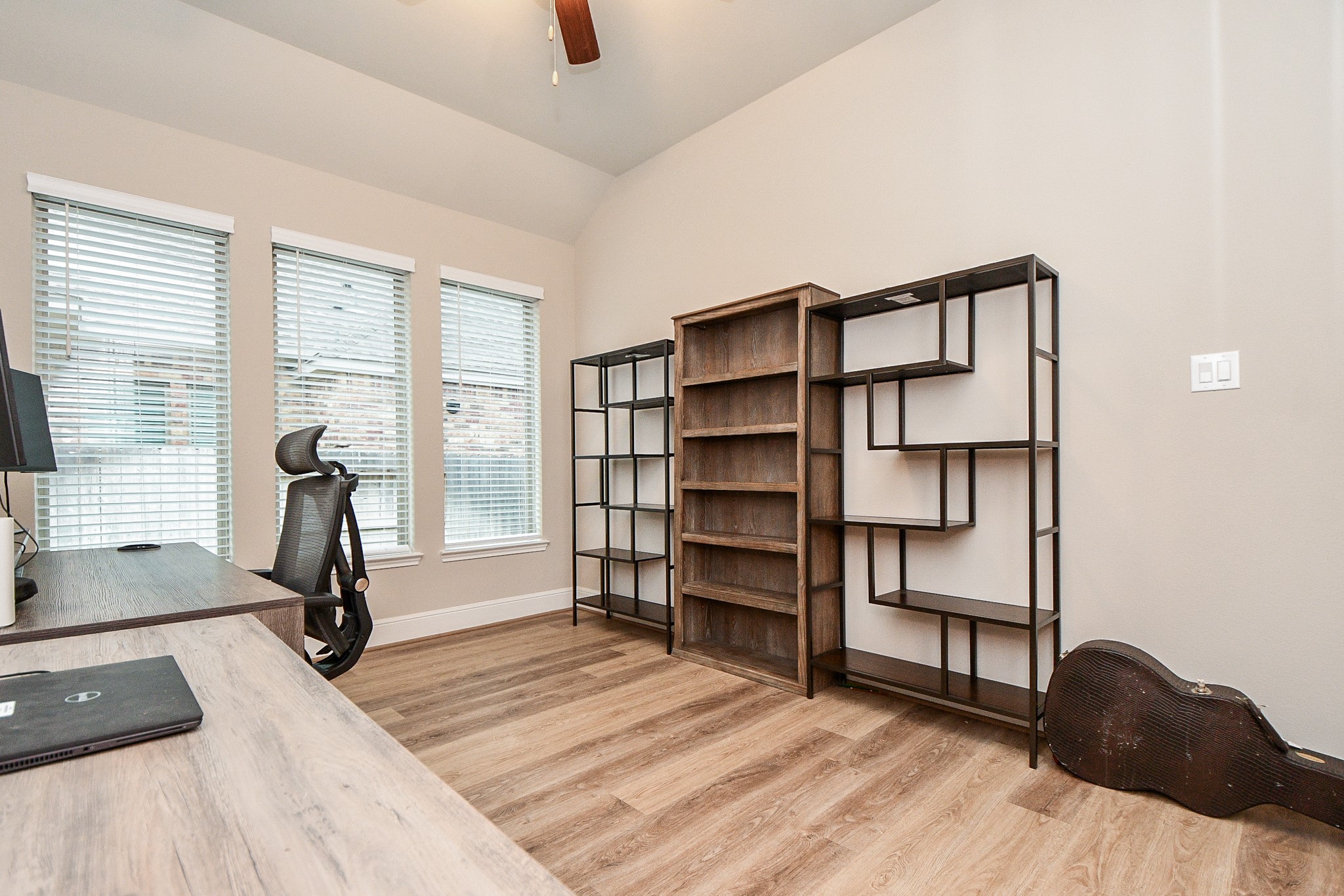 24206 Norwood Groves Drive Property Photo 20