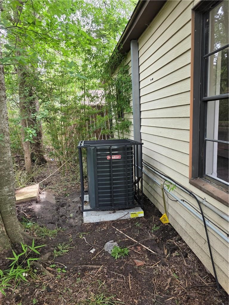 206 Gibbs Street Property Photo 10