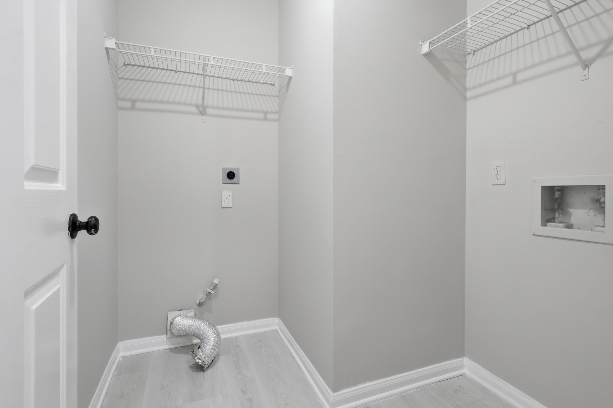 17003 Analisa Cir Property Photo 12