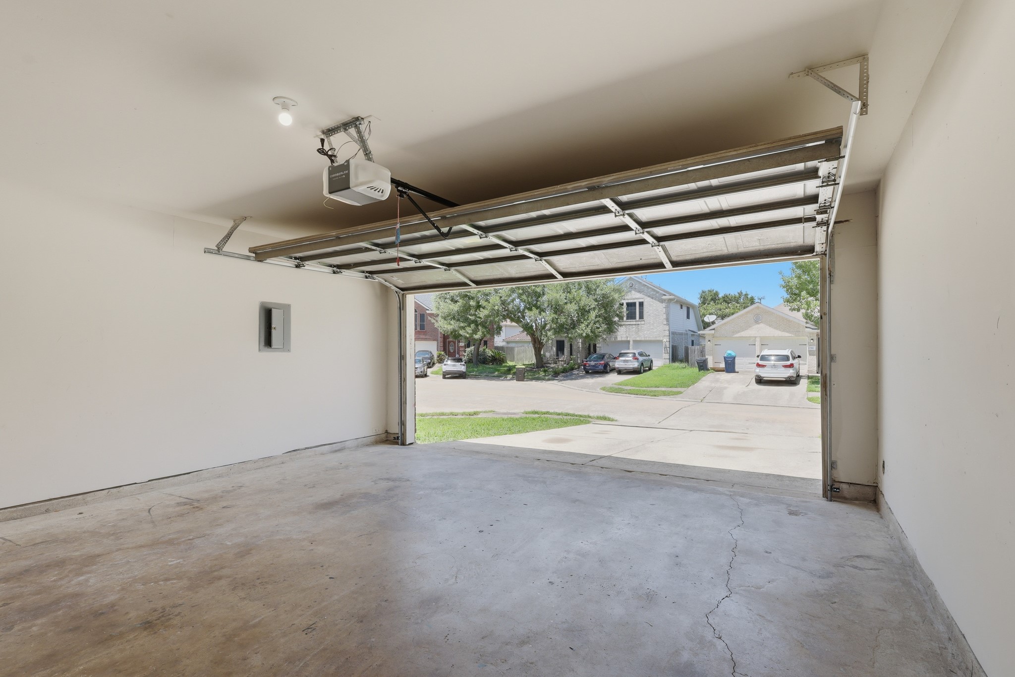 17003 Analisa Cir Property Photo 22