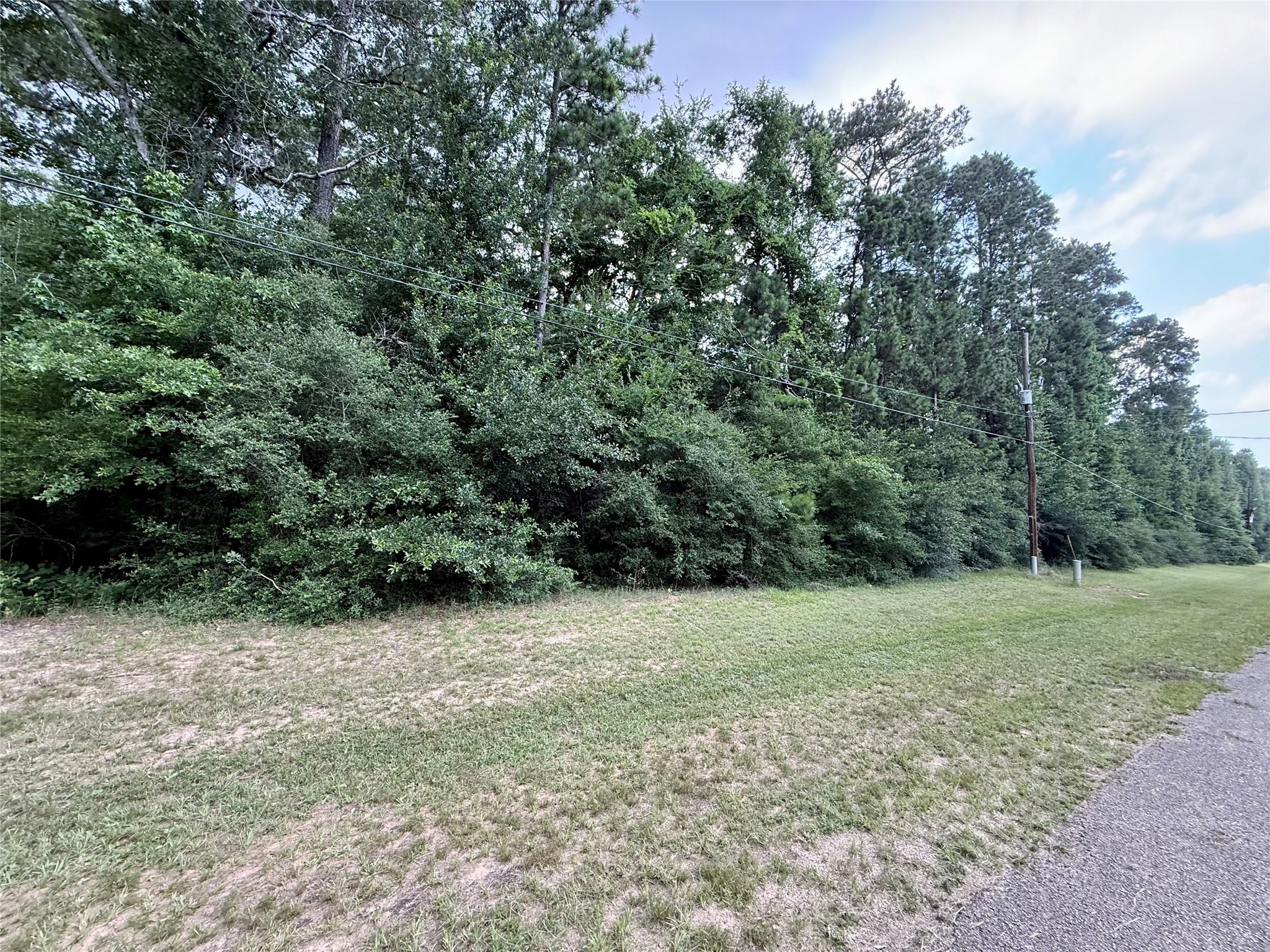 207 Creekside Property Photo 3