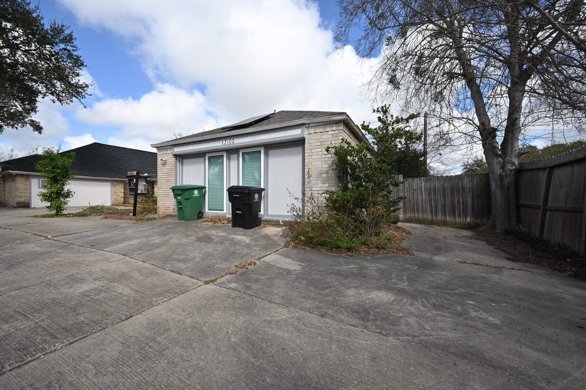 13102 Richmond Avenue Property Photo 10