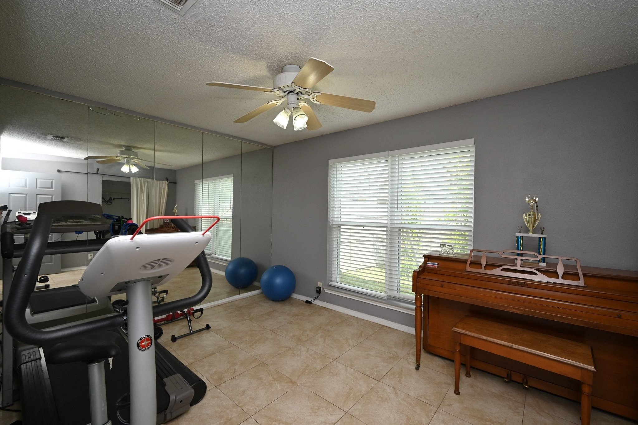 13102 Richmond Avenue Property Photo 14