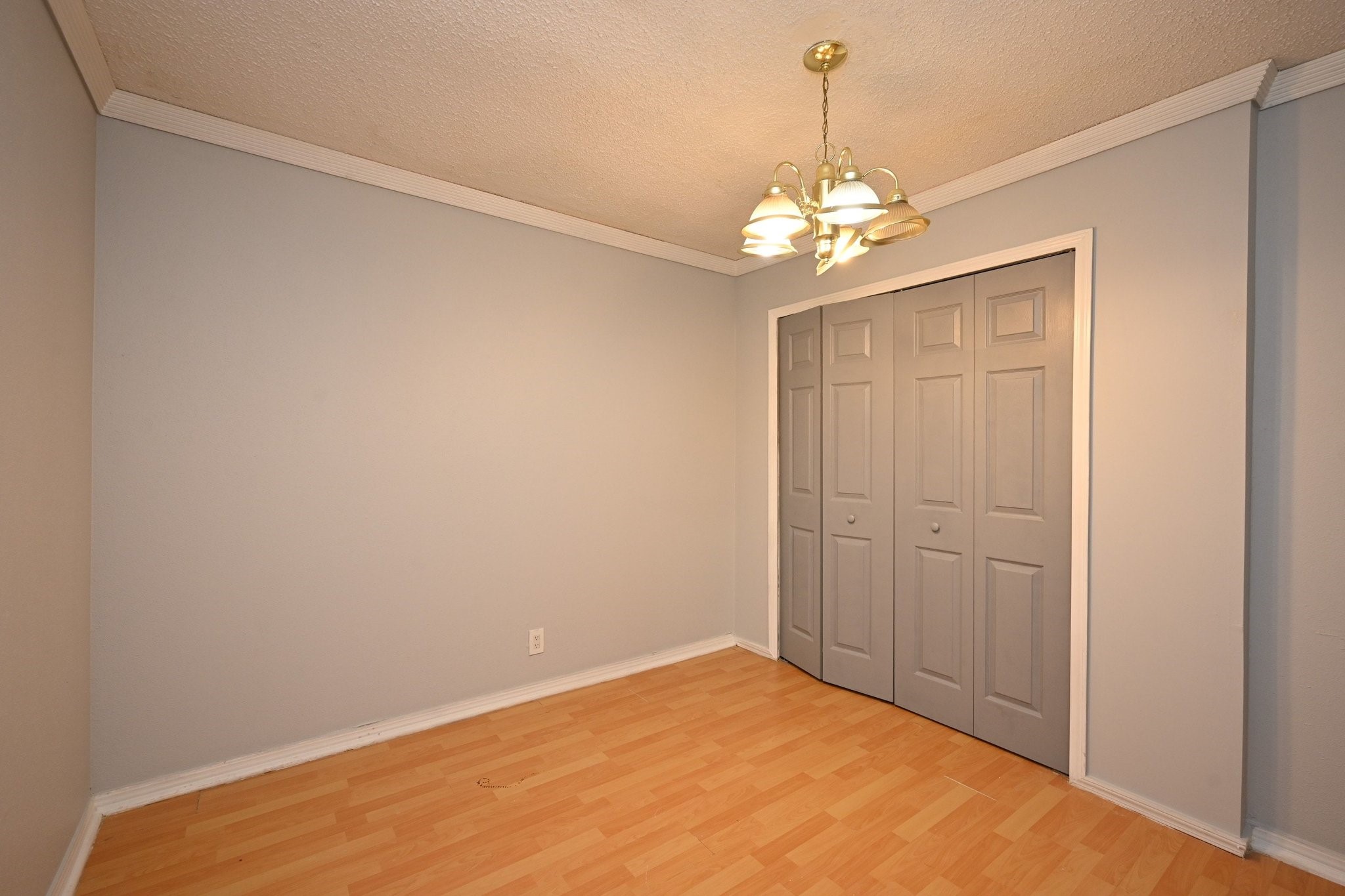 13102 Richmond Avenue Property Photo 25