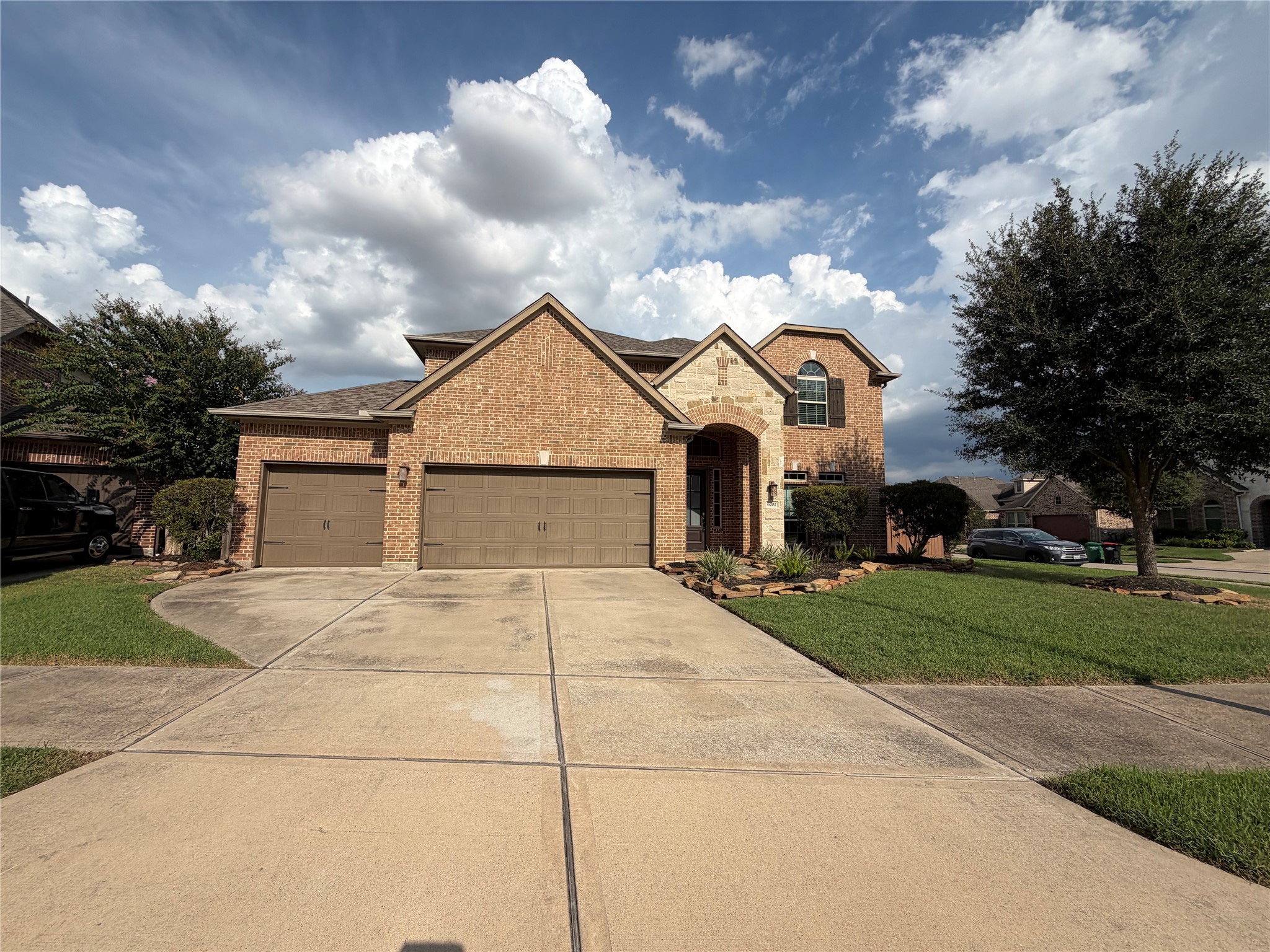 6702 Terania Circle Property Photo 1