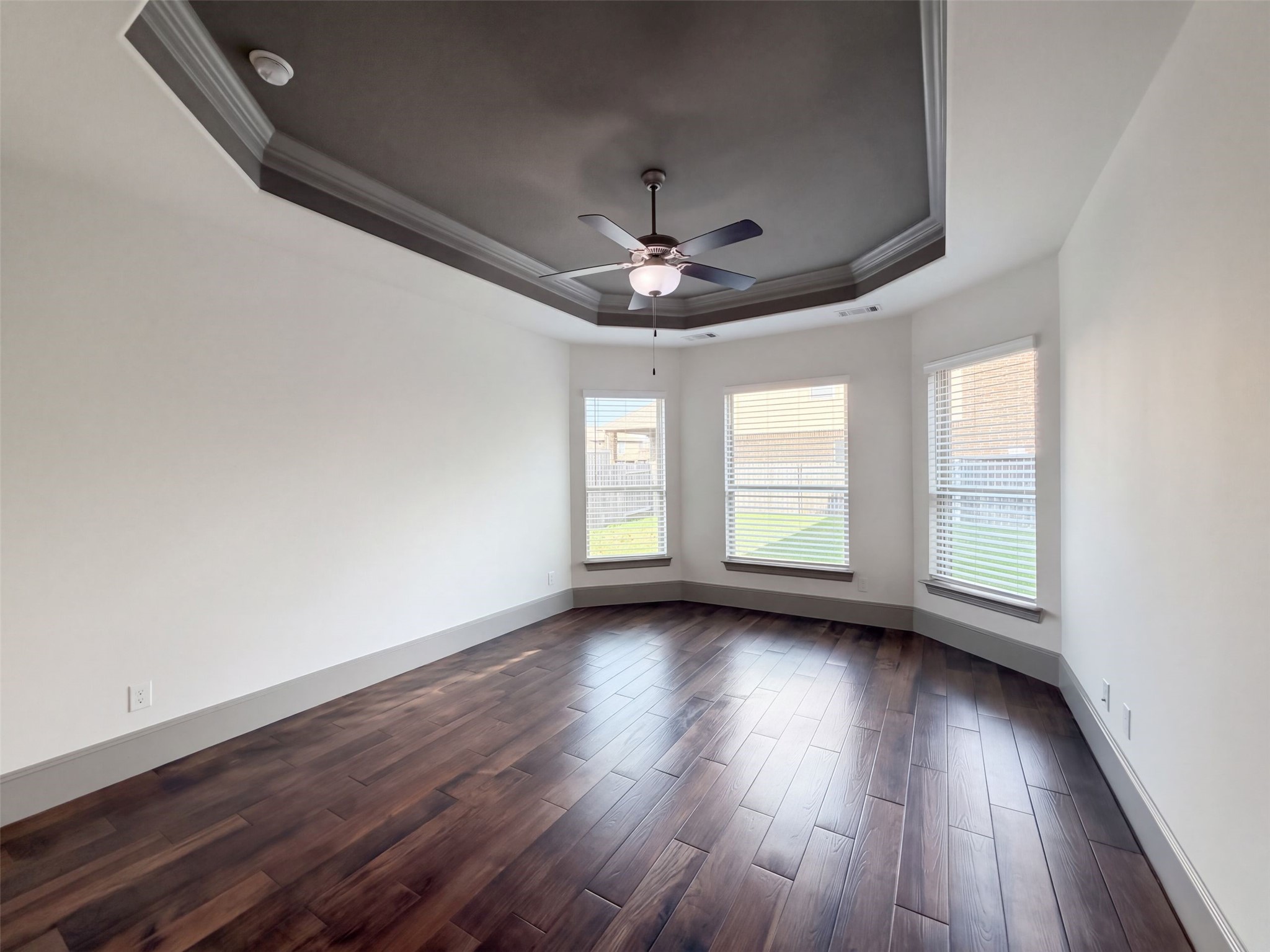 6702 Terania Circle Property Photo 4