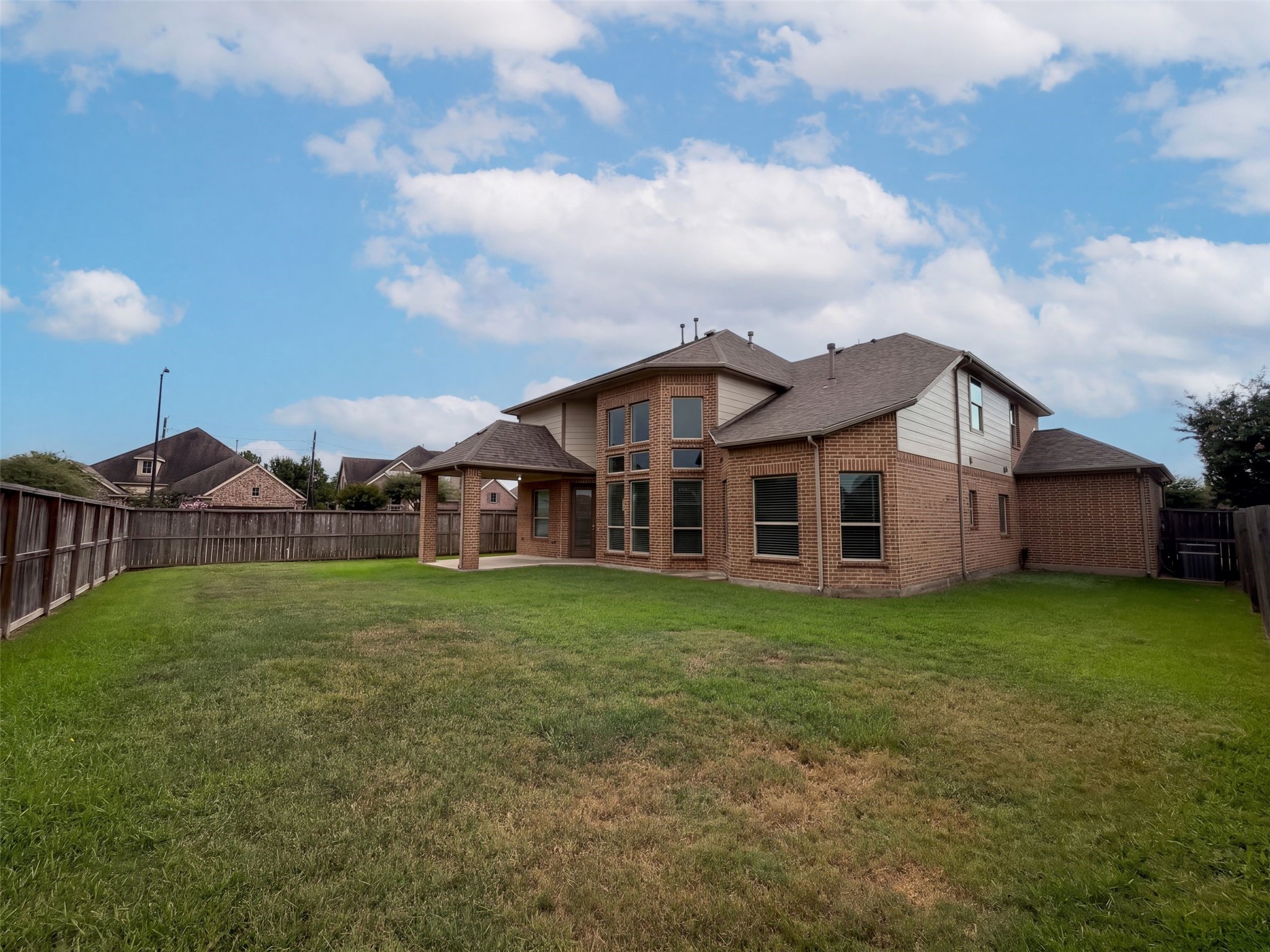 6702 Terania Circle Property Photo 5