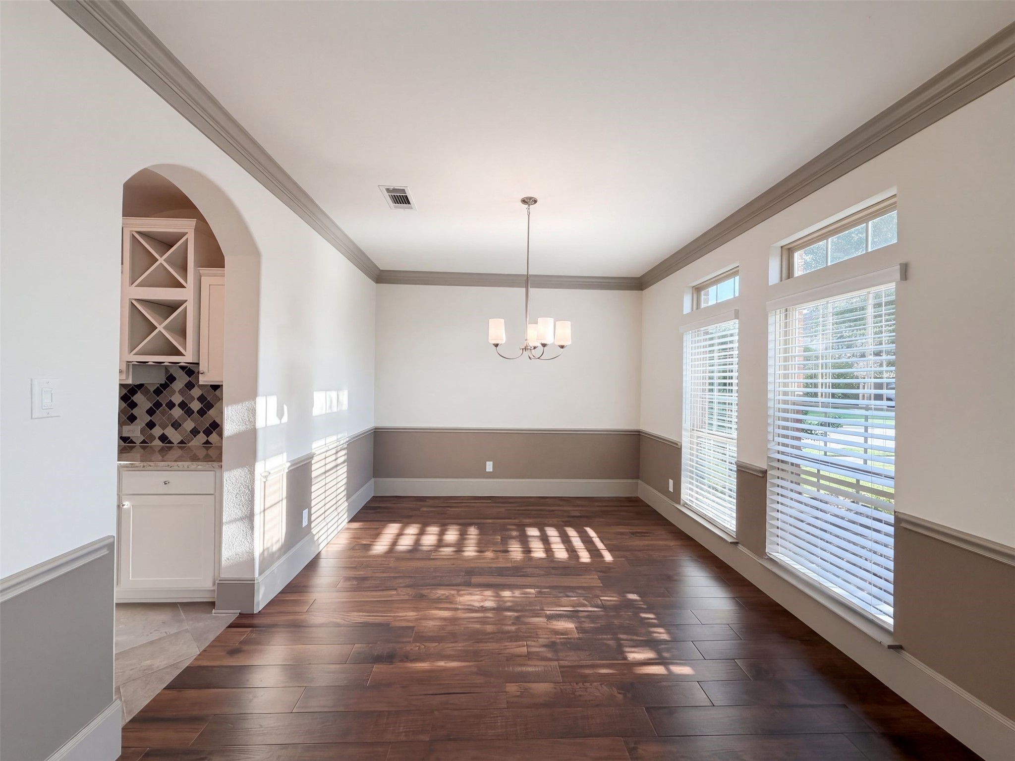 6702 Terania Circle Property Photo 9