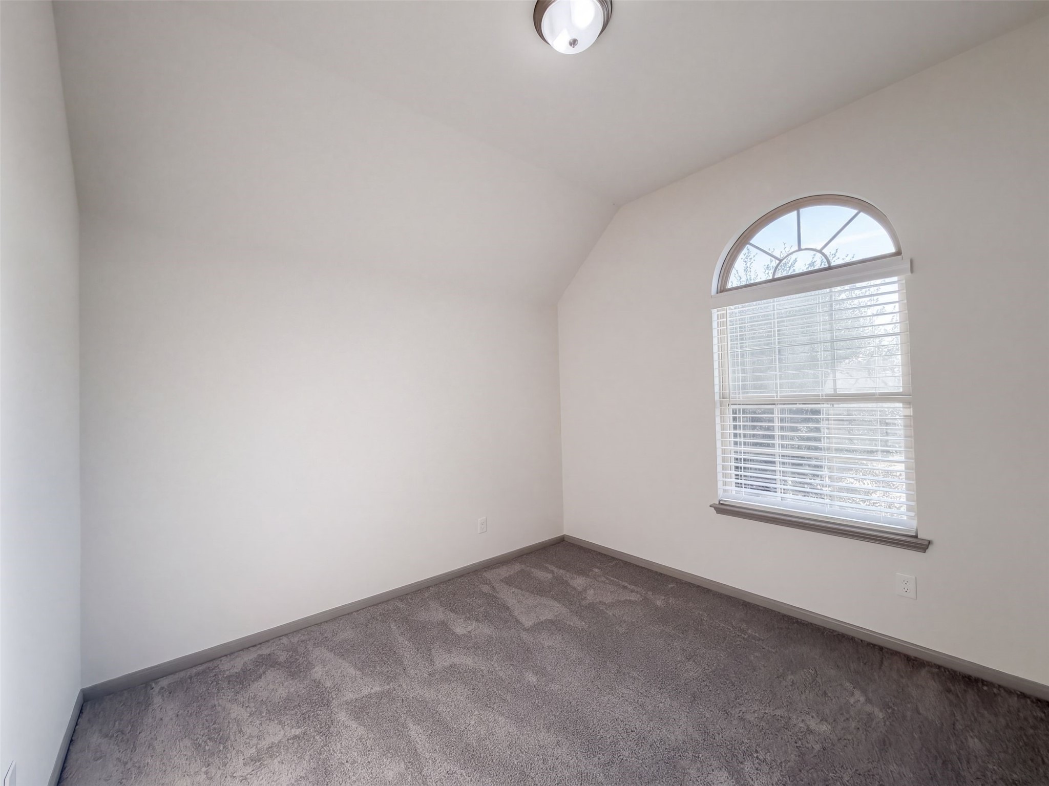 6702 Terania Circle Property Photo 12