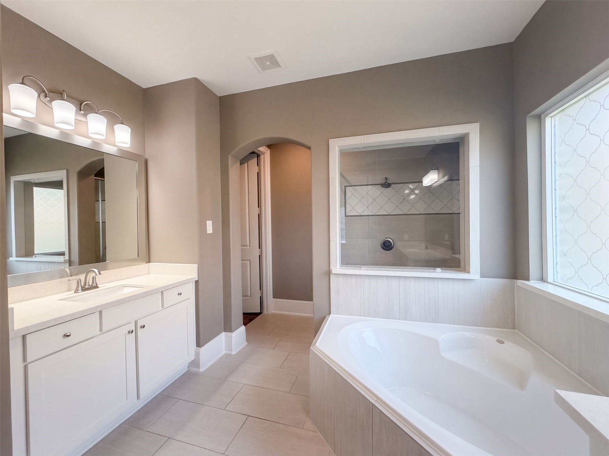 6702 Terania Circle Property Photo 15