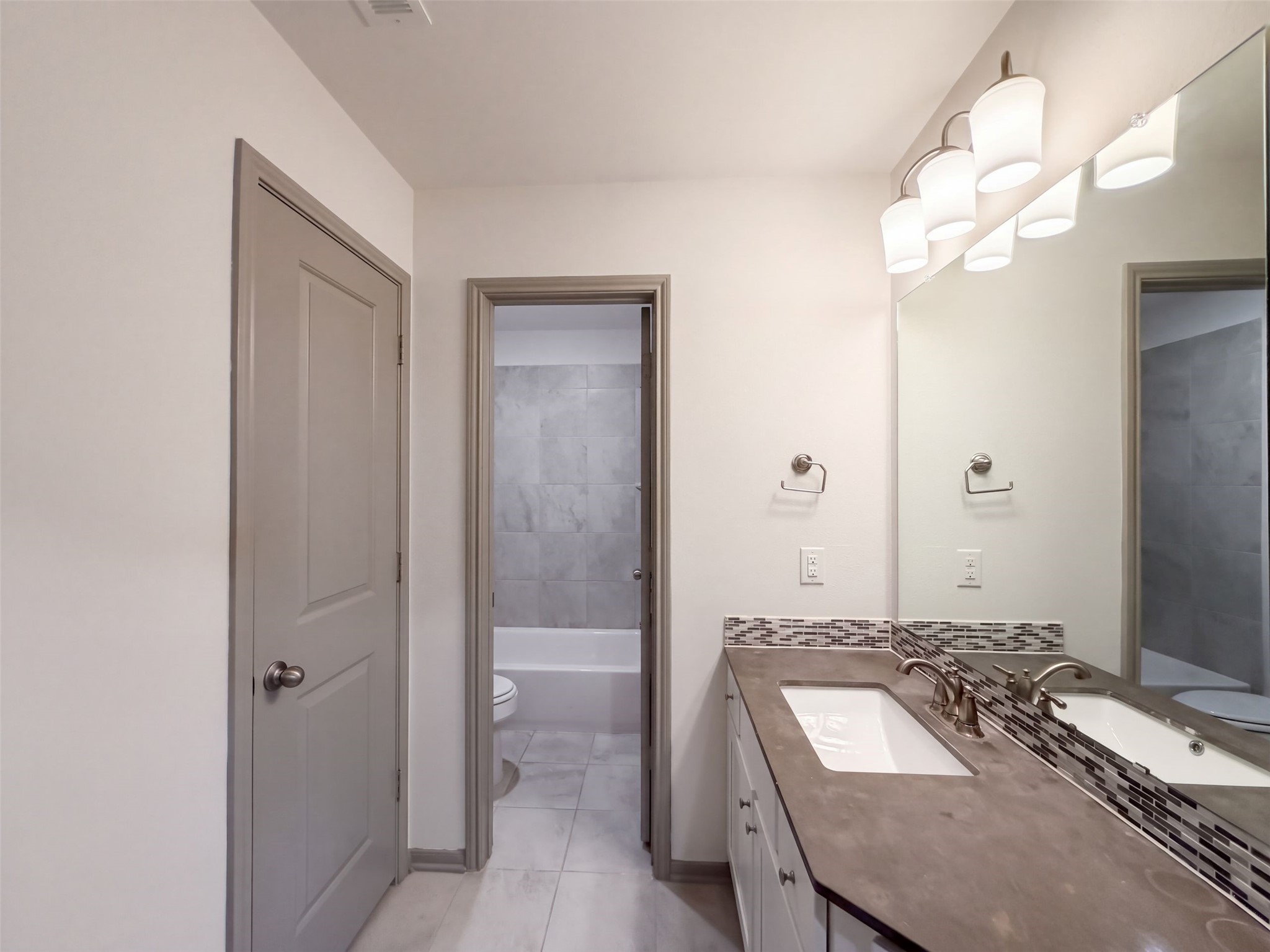 6702 Terania Circle Property Photo 18