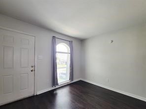 101 Brookside Lane 7 Property Photo 4