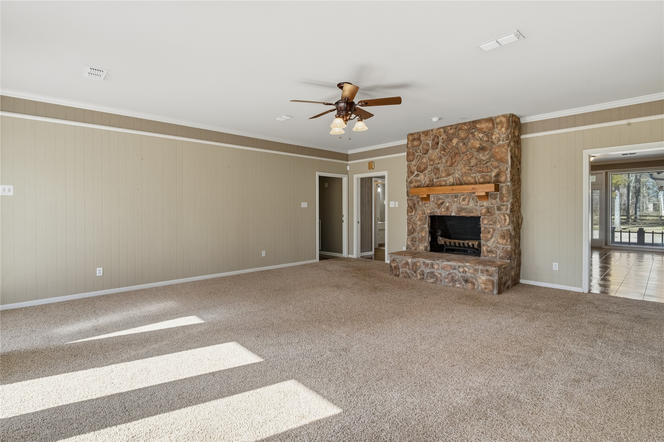 433 Mackhank Road Property Photo 11
