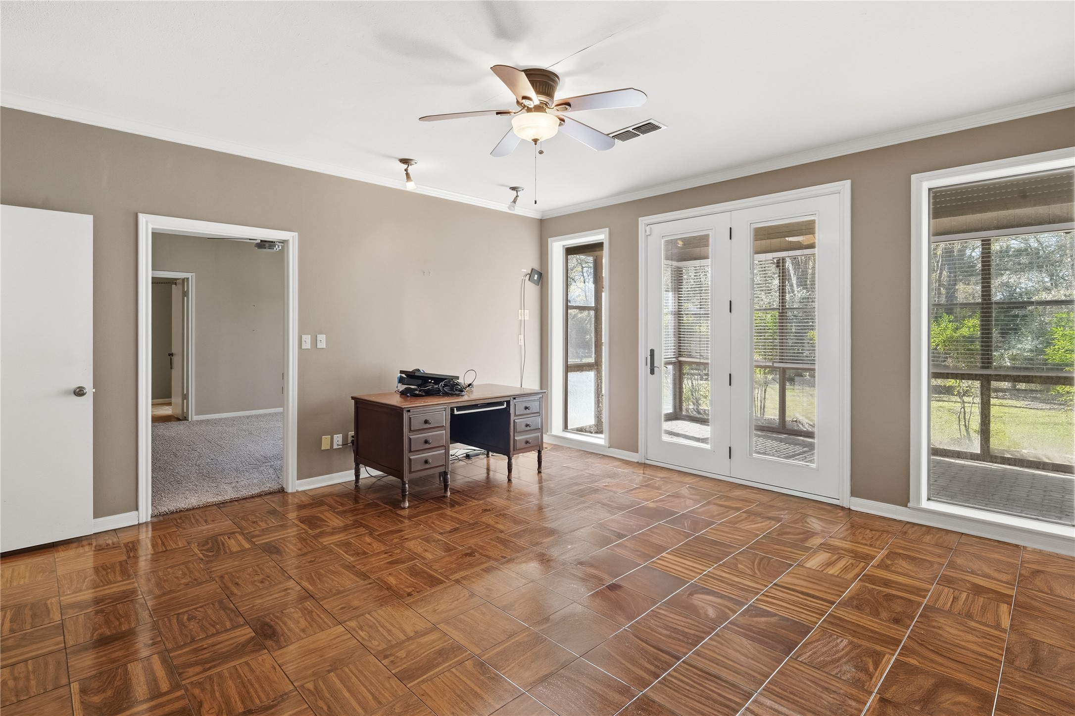433 Mackhank Road Property Photo 17