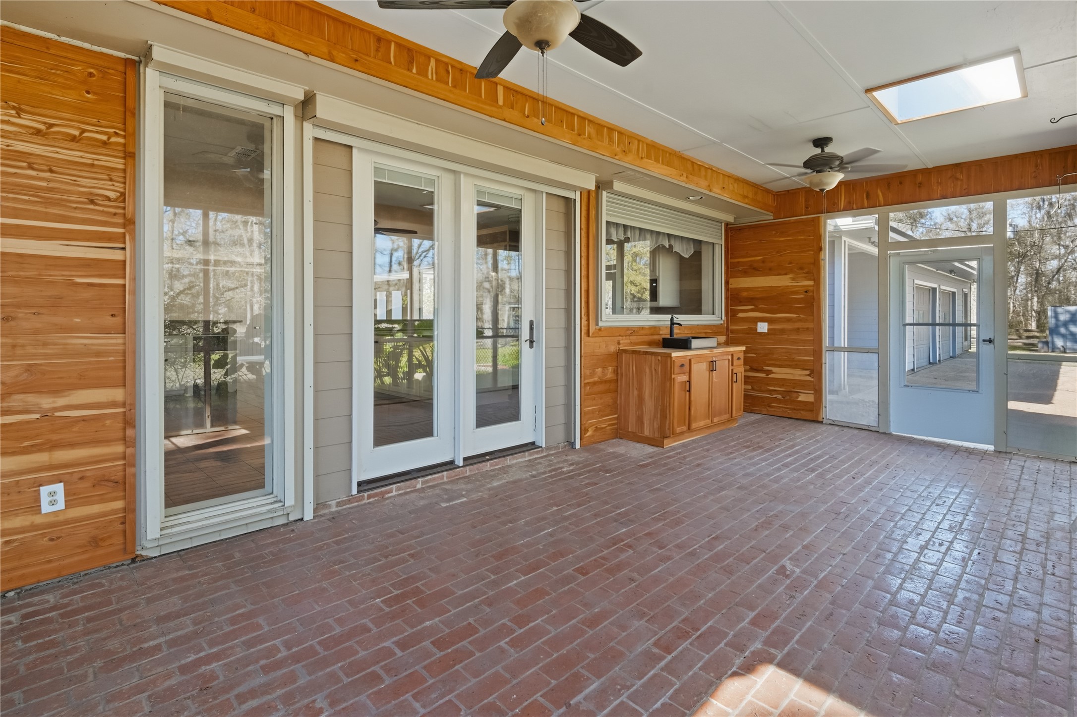 433 Mackhank Road Property Photo 36