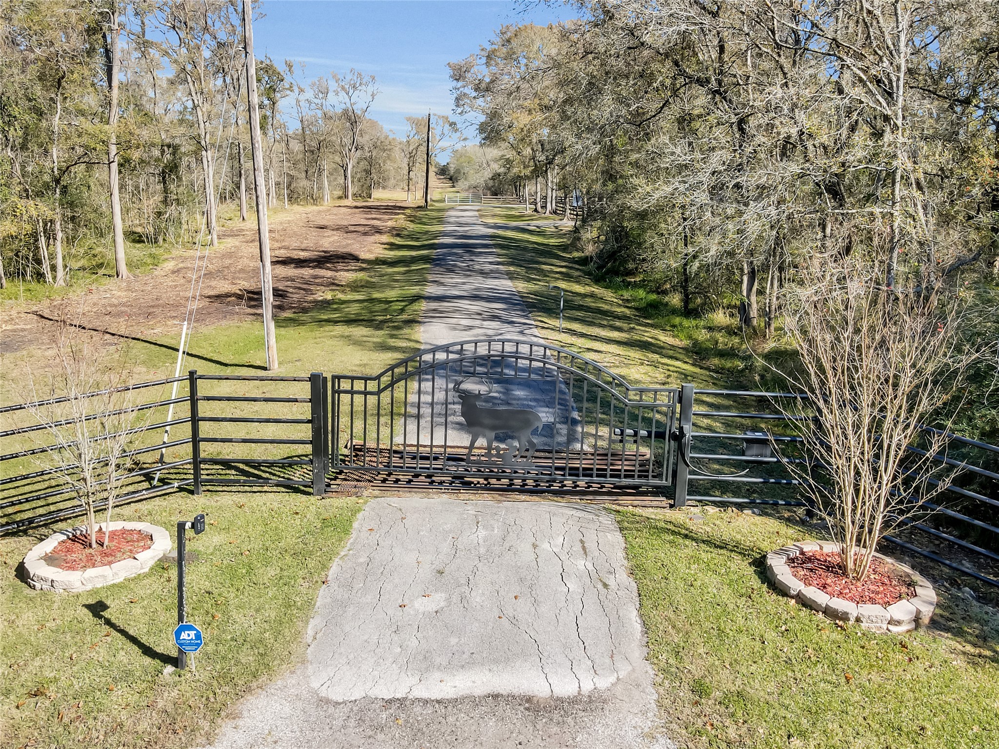 433 Mackhank Road Property Photo 43