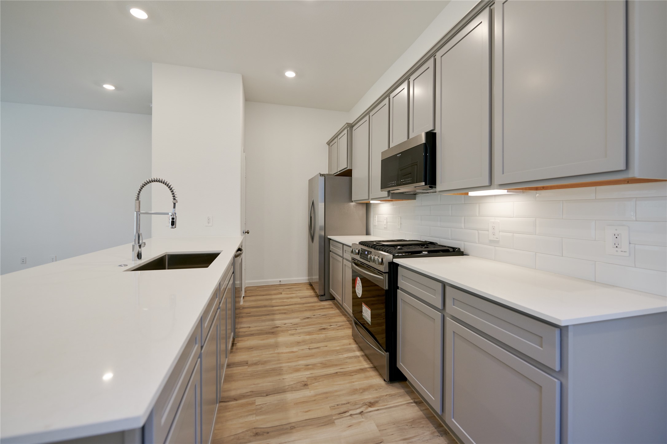 665 Royal Arch Drive Property Photo 15