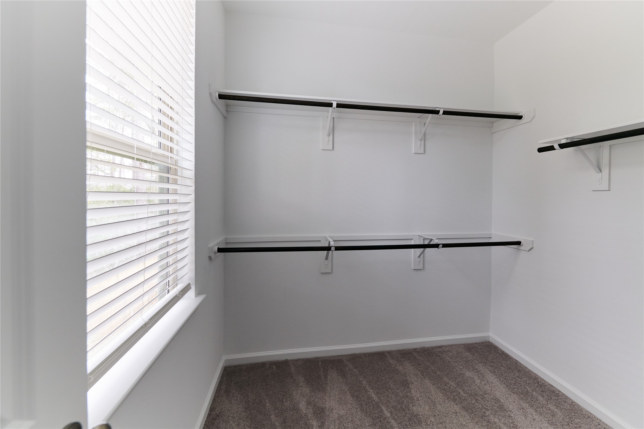 665 Royal Arch Drive Property Photo 21