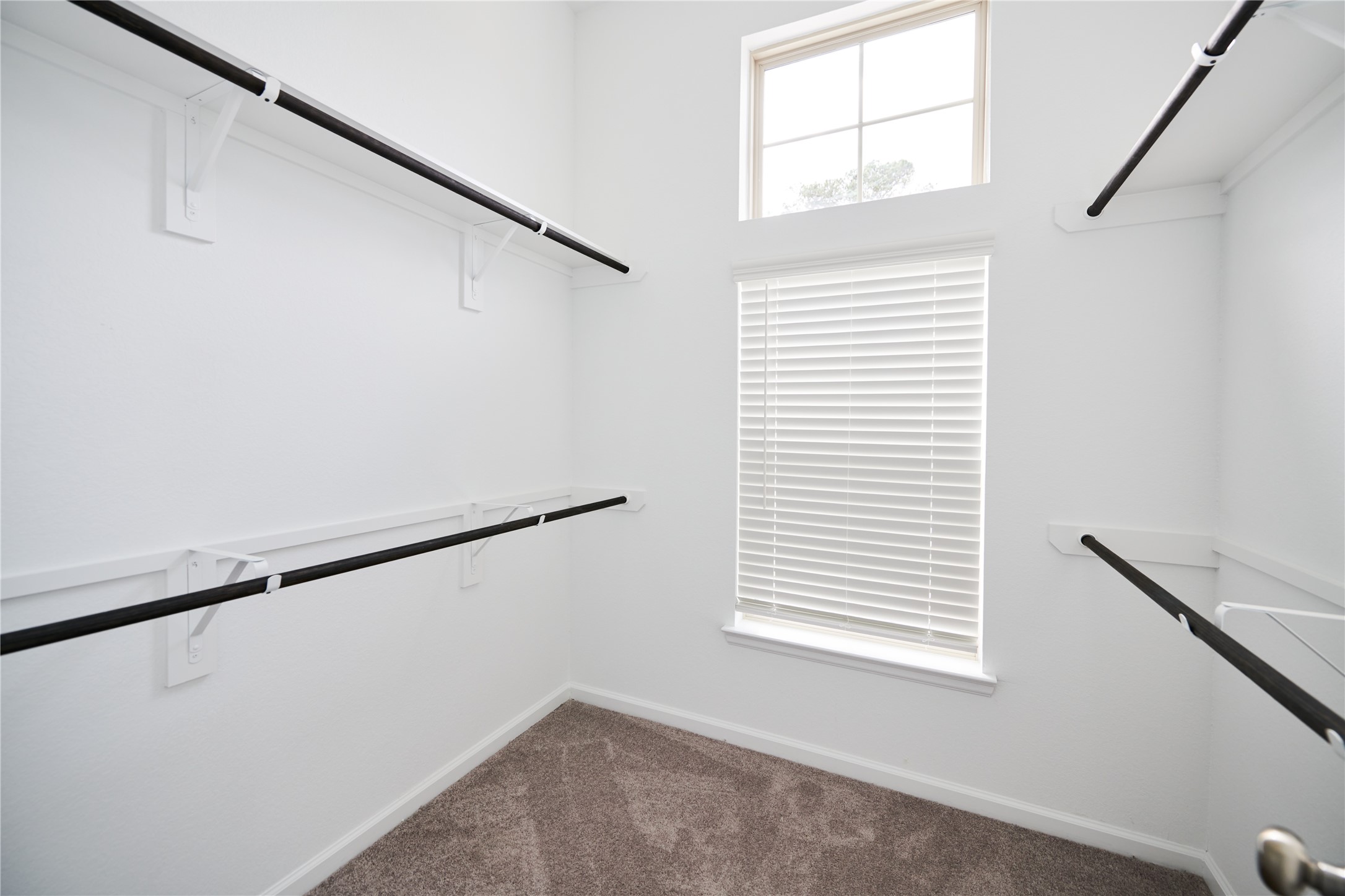 665 Royal Arch Drive Property Photo 22