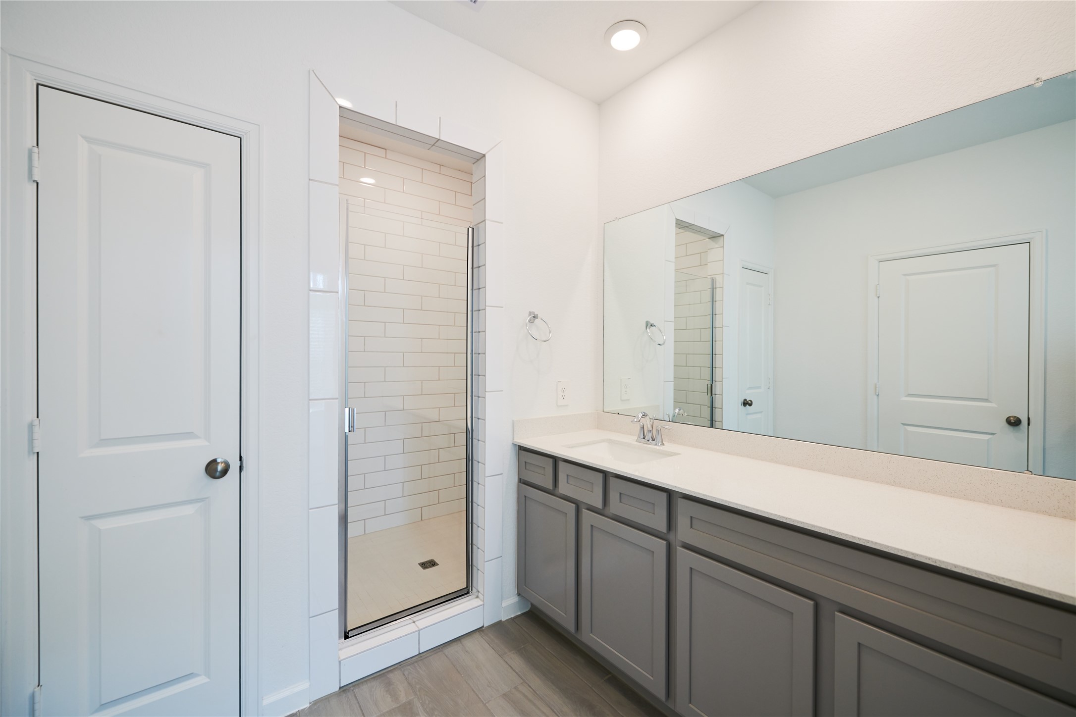 665 Royal Arch Drive Property Photo 28