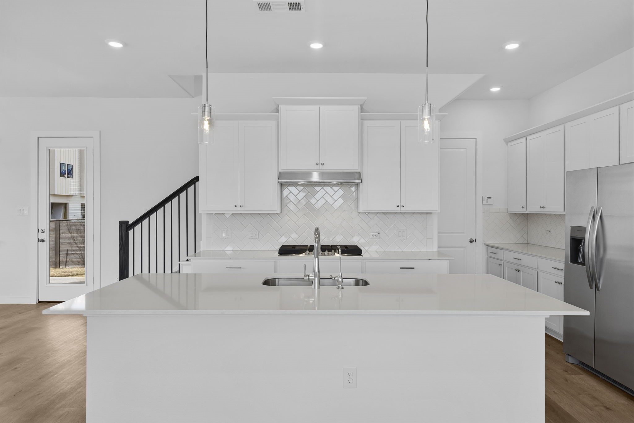 3311 Loam Lane Property Photo 11
