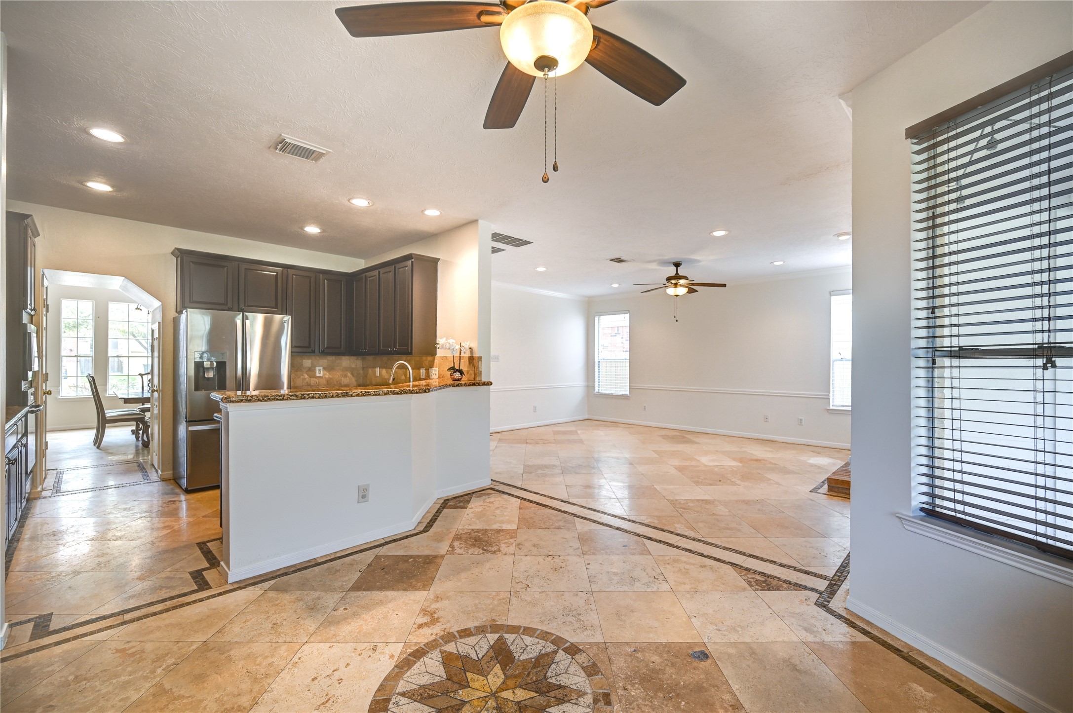 11906 Dinosaur Valley Drive Property Photo 11