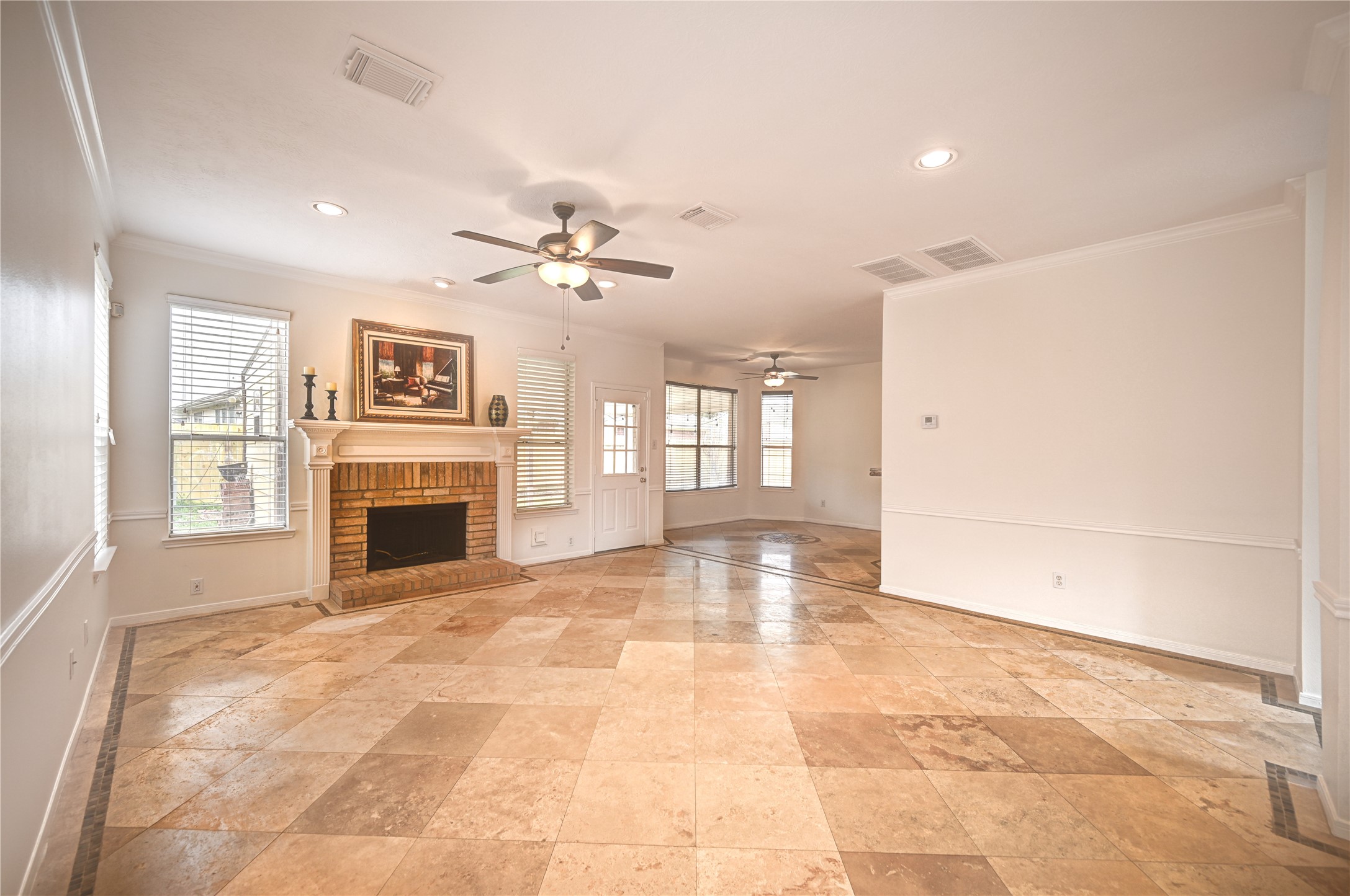 11906 Dinosaur Valley Drive Property Photo 19