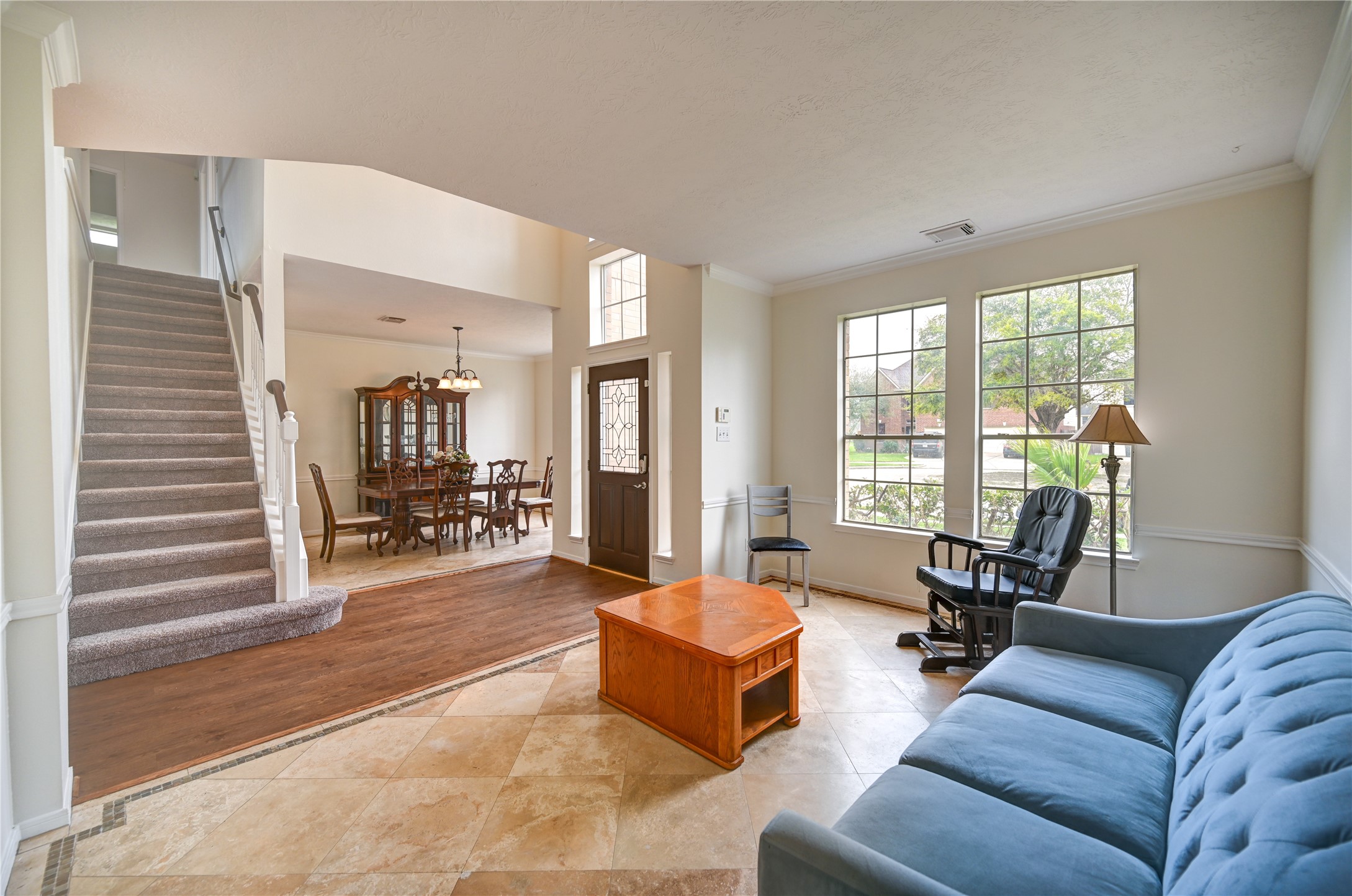 11906 Dinosaur Valley Drive Property Photo 25