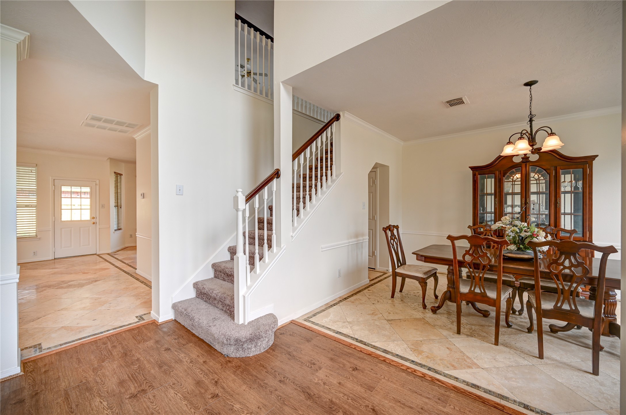 11906 Dinosaur Valley Drive Property Photo 26