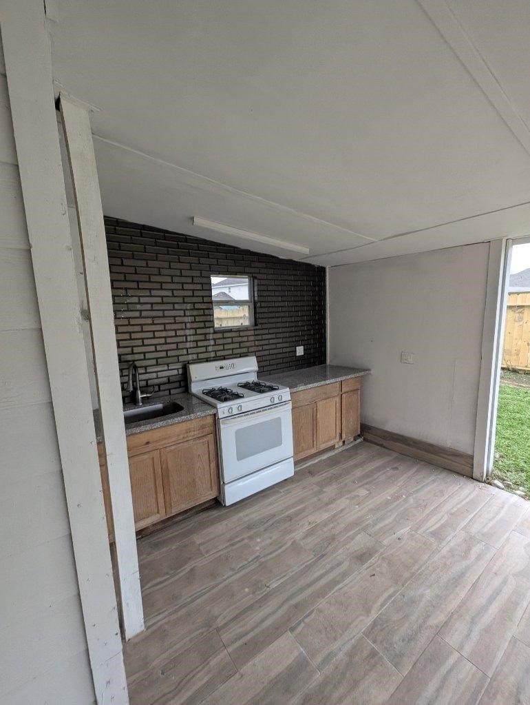 11906 Dinosaur Valley Drive Property Photo 47