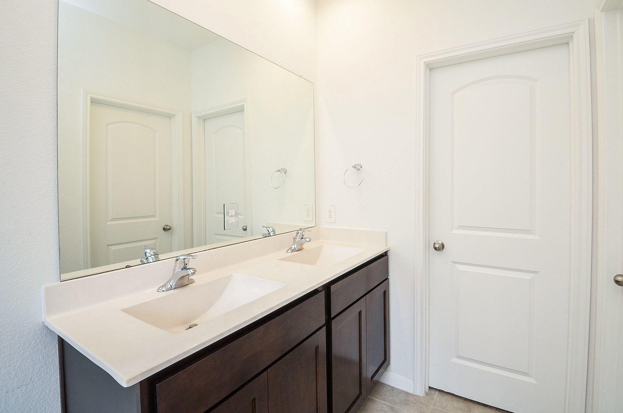 16006 Jordan Meadow Way Property Photo 19