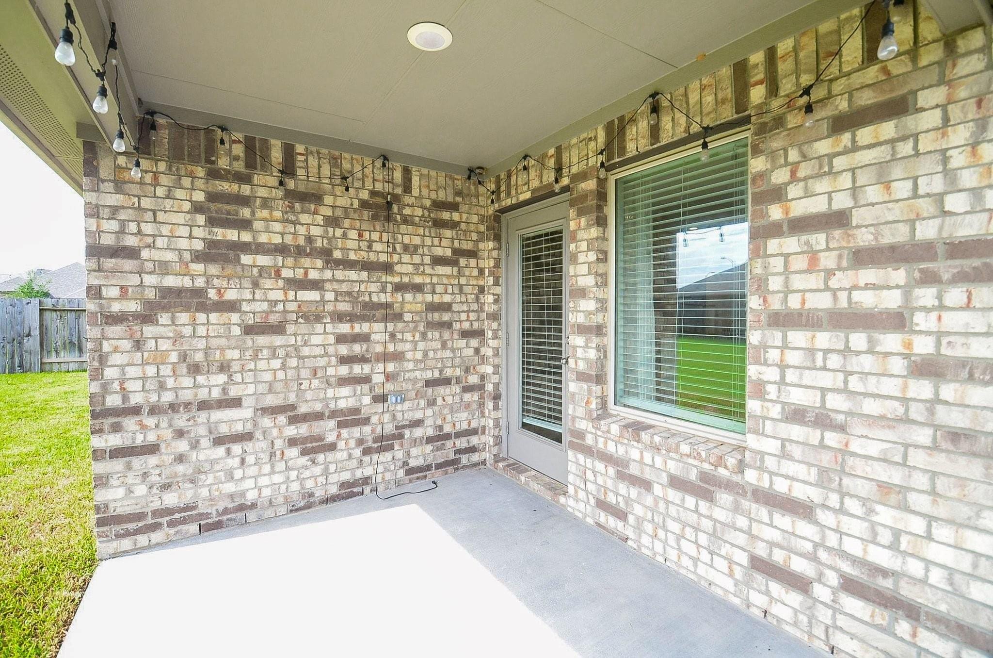 16006 Jordan Meadow Way Property Photo 27